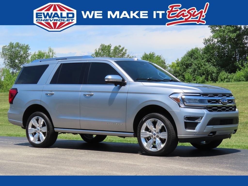 2023 Ford Expedition Platinum in Silver — front three-quarter view