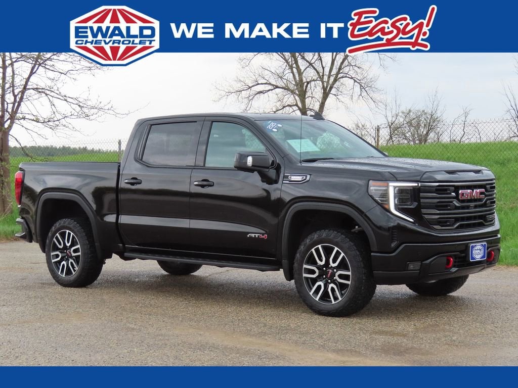 2025 GMC Sierra 1500 AT4 in Onyx Black — front three-quarter view