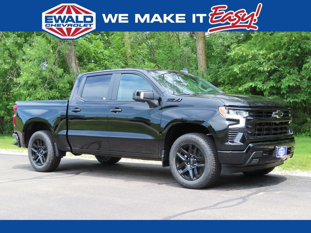 2026 Chevrolet Silverado 1500 RST in Black — front three-quarter view