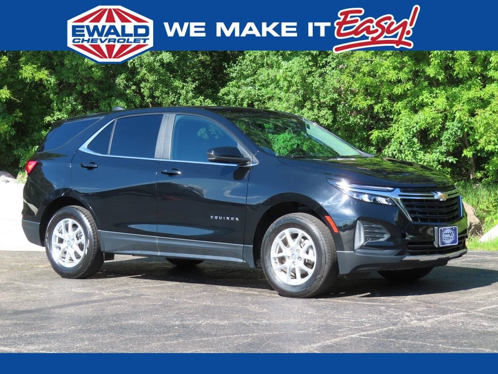 2024 Chevrolet Equinox LT in Mosaic Black Metallic — front three-quarter view